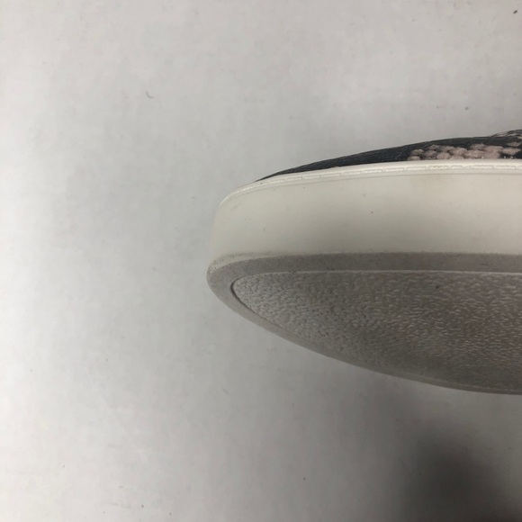 Dolce Vita Skyla Cutout Sneaker Size 7.5 - Picture 5 of 5